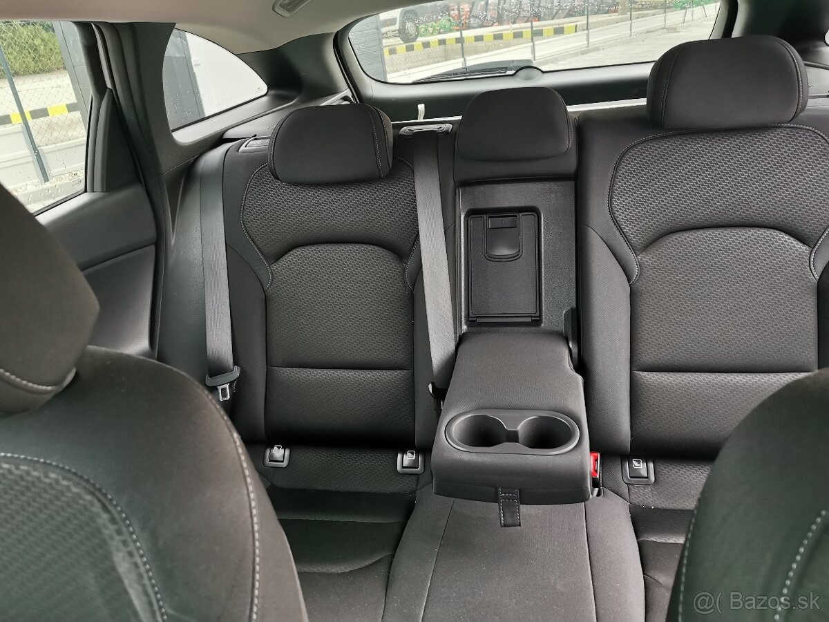 Hyundai i30 CW 1.6 CRDi - 15