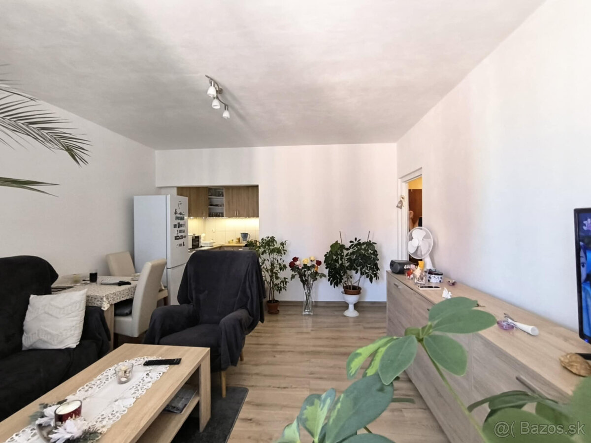 ‼️ MODERNÝ 2 IZBOVÝ BYT NA PREDAJ, PARTIZÁNSKE - PO REKONŠT - 15