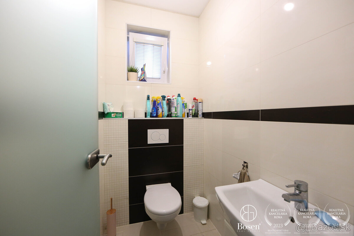 BOSEN | Na predaj výnimočný 5+1 izbový zariadený rodinný dom - 15