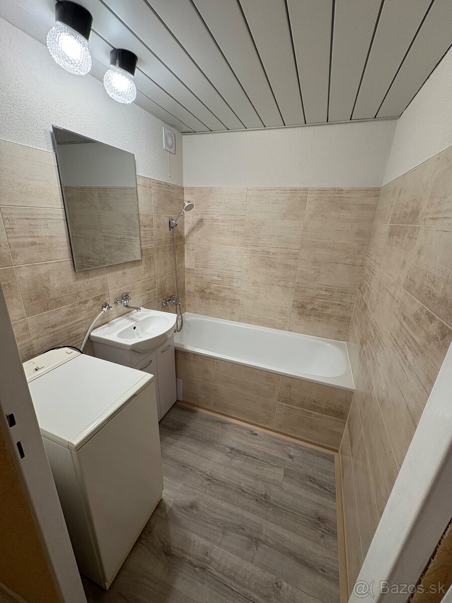 Prenajmem slnečný 2-izbový byt - 15