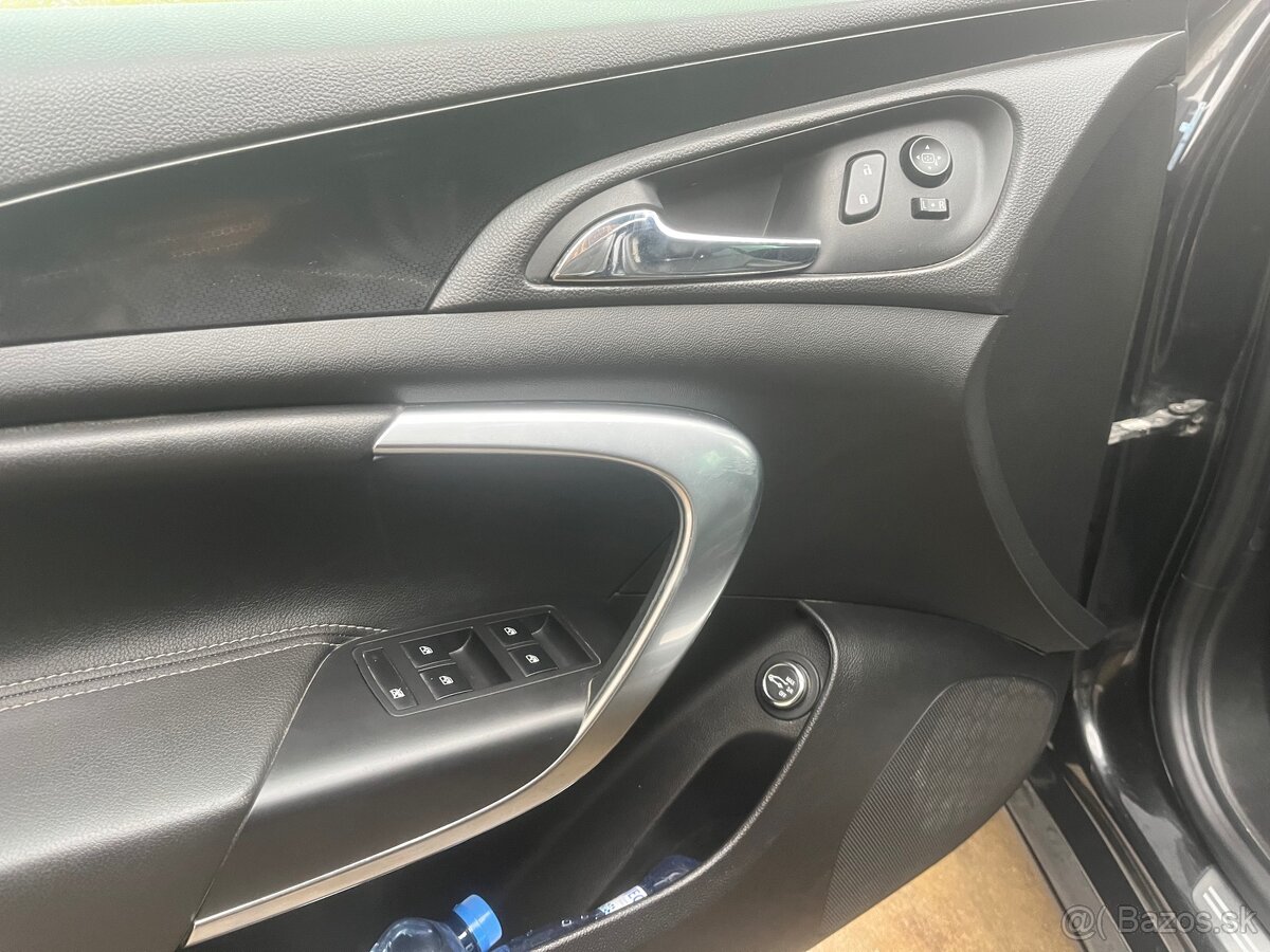 Opel Insignia Sports Tourer 2.0CDTI 2014 143kw 168 000km - 15