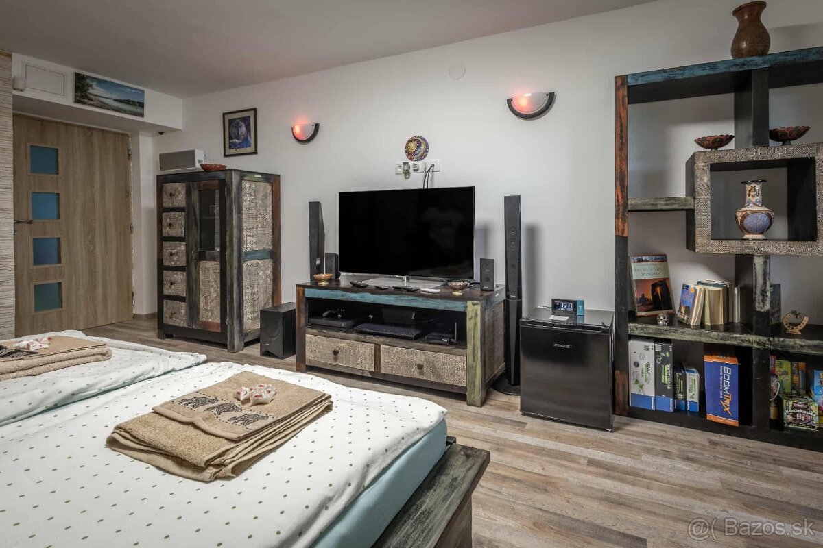 Riverside Forest Apartment & Spa - 15