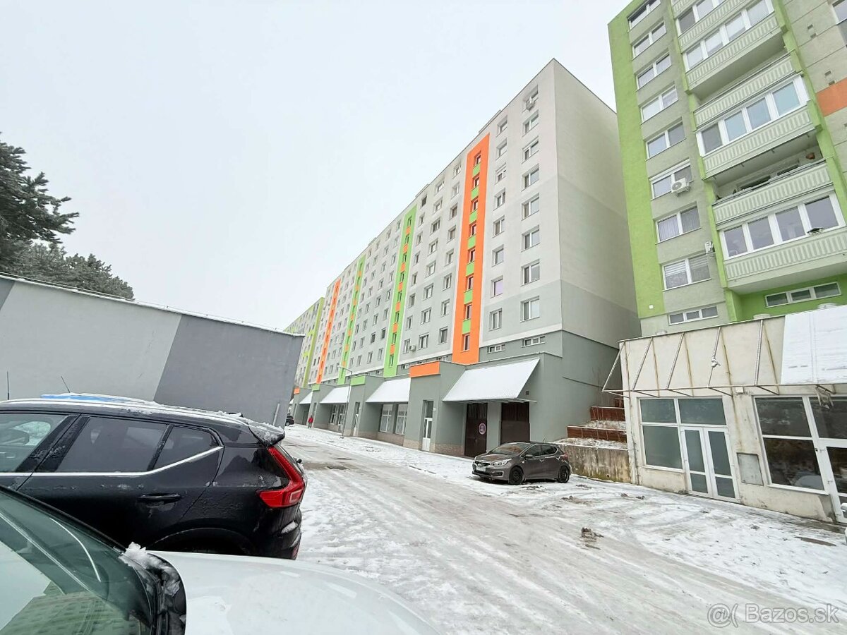 Ideálne bývanie pre pár – 3-izbový byt (74,99m2) s lodžiou n - 15