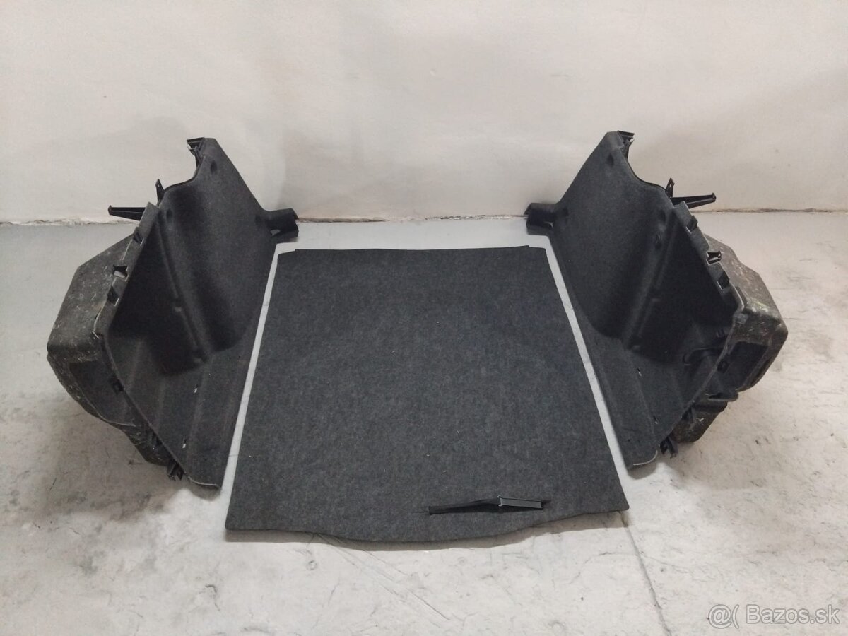 rozpredám interiér Octavia 2 facelift - 15