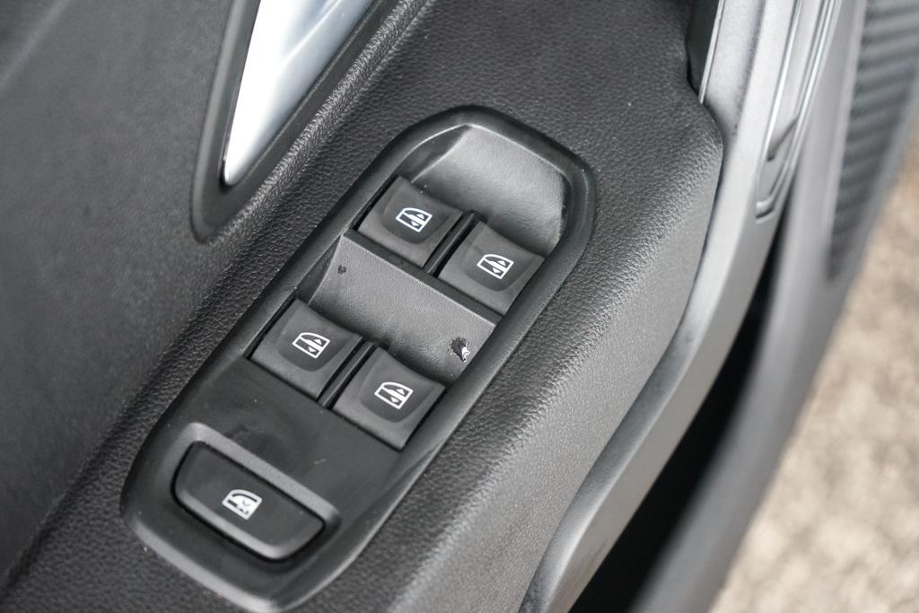 8- Dacia, Duster, 2021, nafta, 1.5 dCi , 85kw - 15