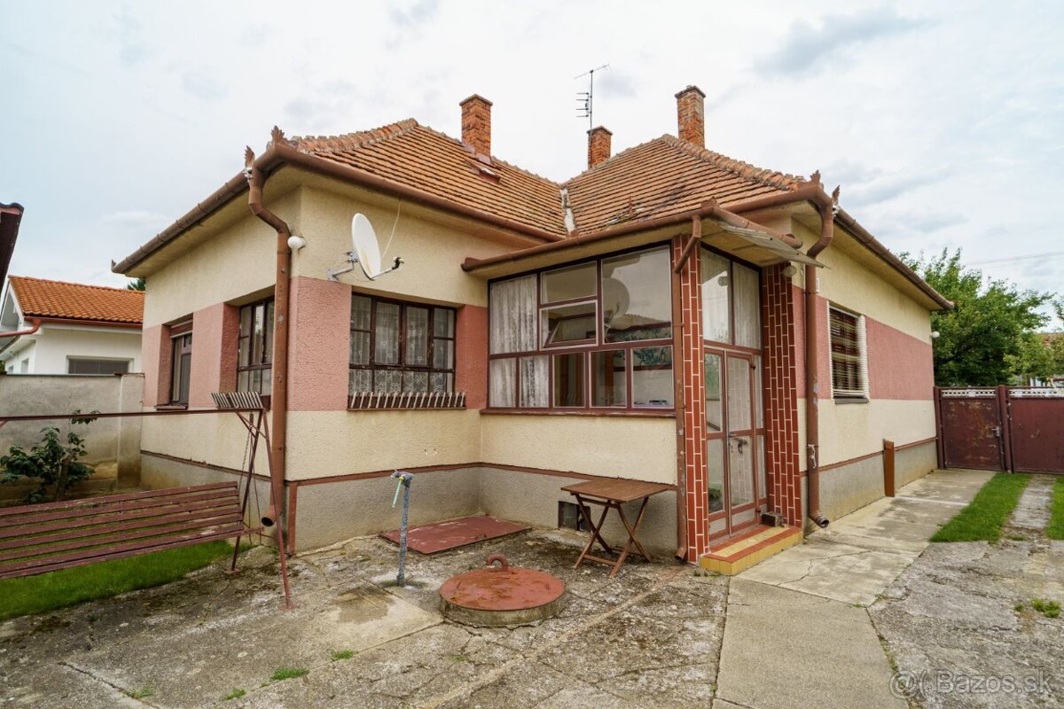 EXKLUZÍVNE na predaj rodinný dom v obci Kovarce, okres TO - 15