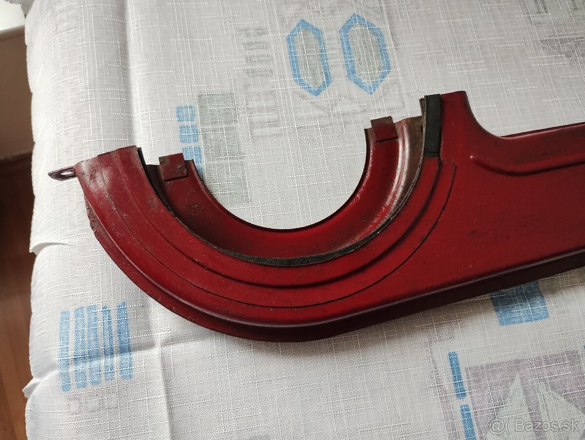 Prodám originální kryt řetězu jawa čz 125 175 původní barva - 15