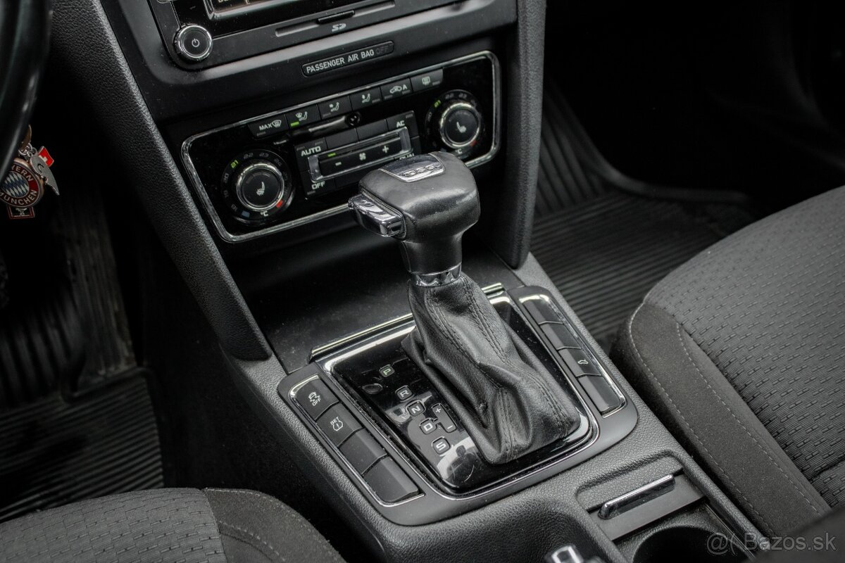 Škoda Superb Combi Škoda II 2.0TDI 103kw DSG 2012 - 15
