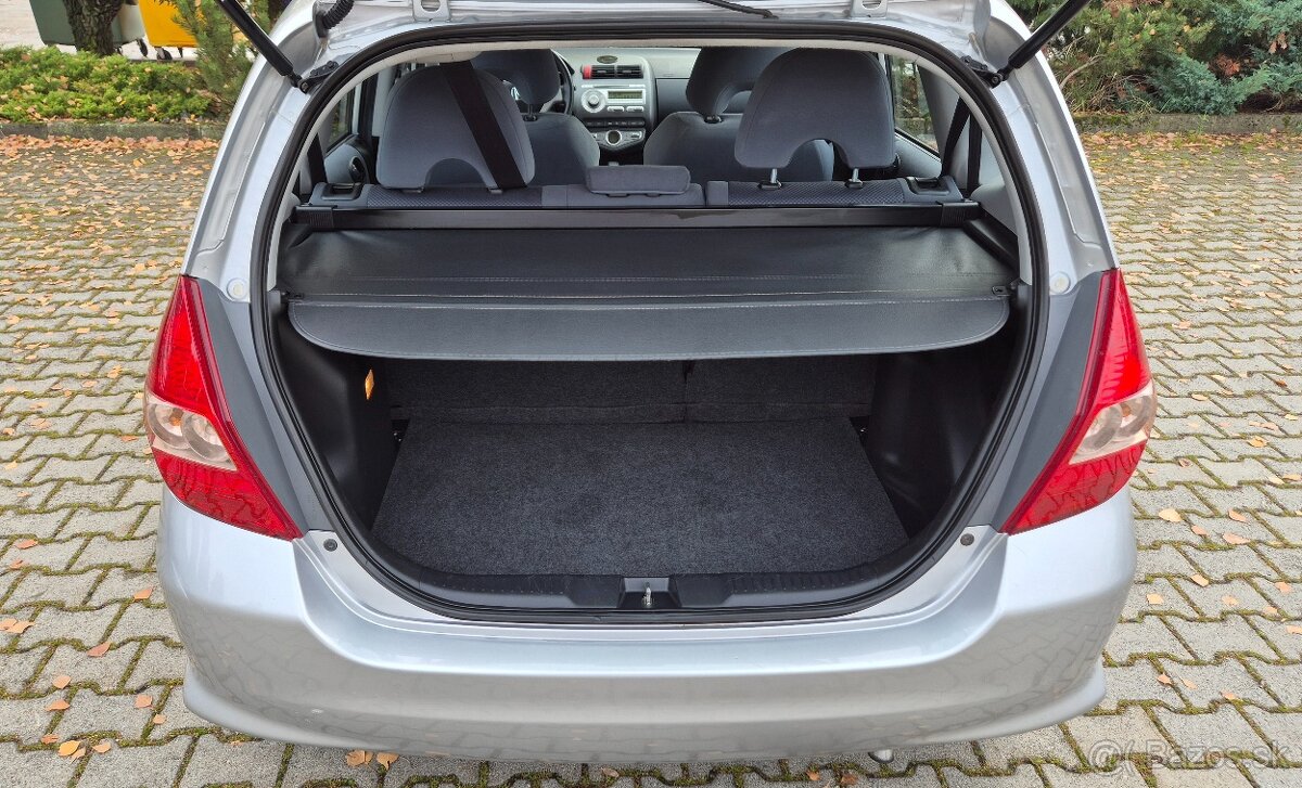 Honda Jazz 1.4 CVT automat benzín rv.2008 - 15