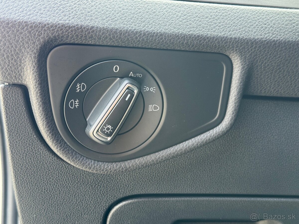 Volkswagen Touran 2.0tdi,rok výroby 2021, SVK Pôvod - 15