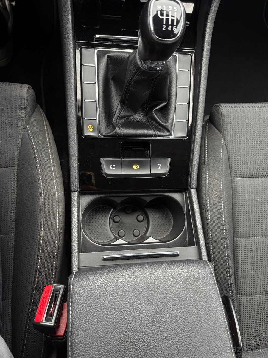 Skoda Superb 1.6 TDI 2018 - 15