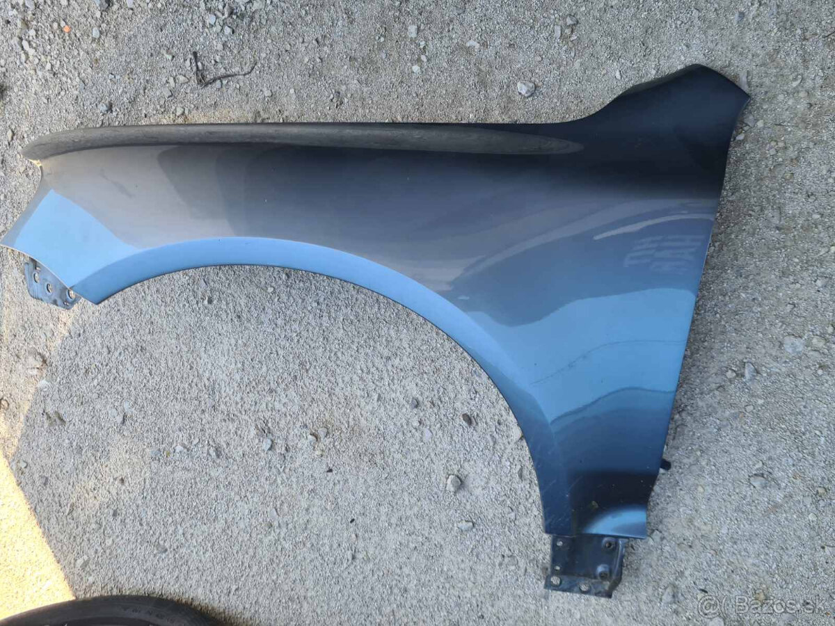 Blatník VW Touareg 7l - 15