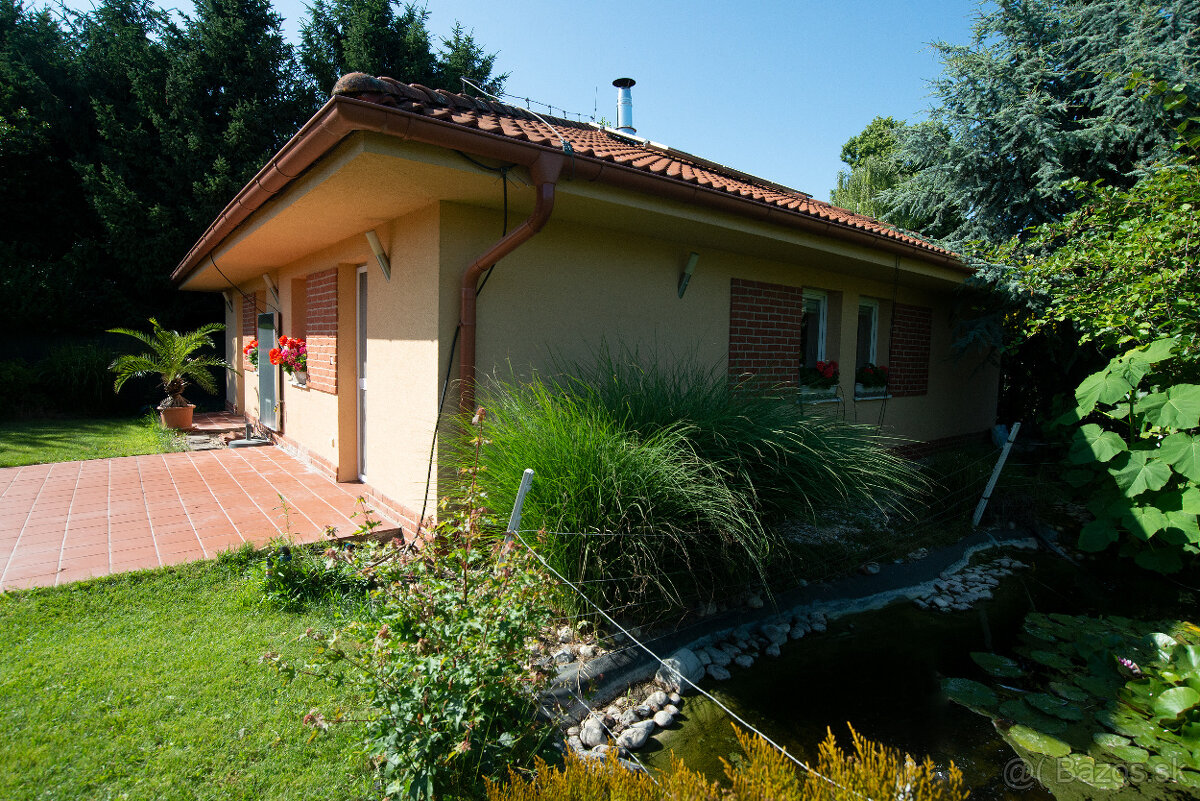 ✨ Domček s atmosférou v Hrubom Šúre – kde technológie slúžia - 15