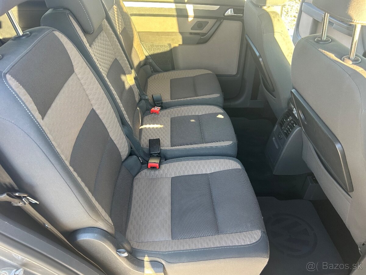 VW Touran Cross 1,9TDi 7m. - 15