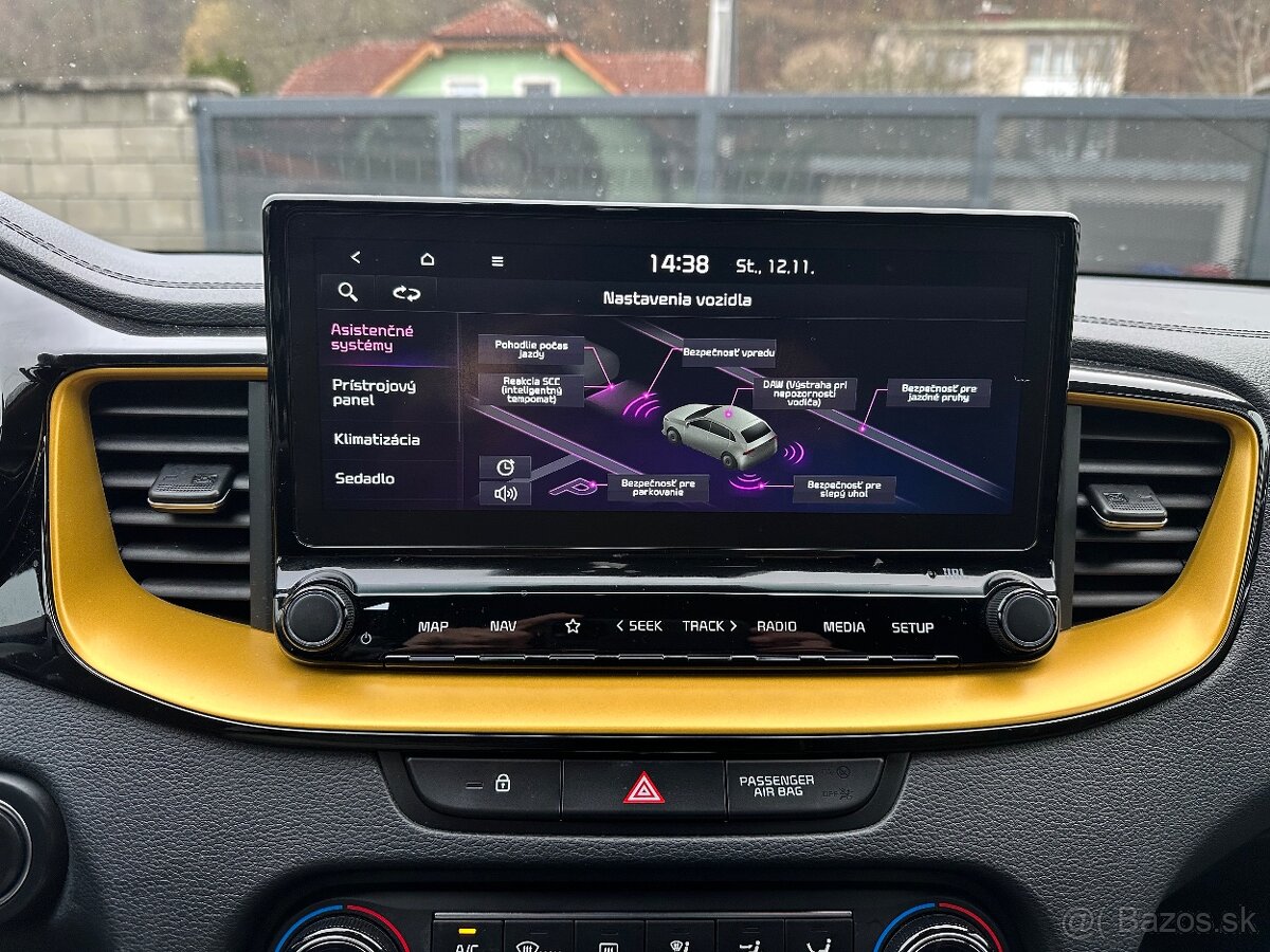 Kia XCeed 1.4 T-GDi Platinum A/T - 15