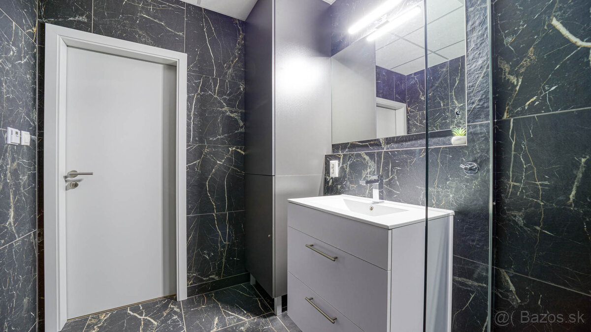 Štýlový kompletne zariadený 2 izbový apartmán s terasou s mo - 15