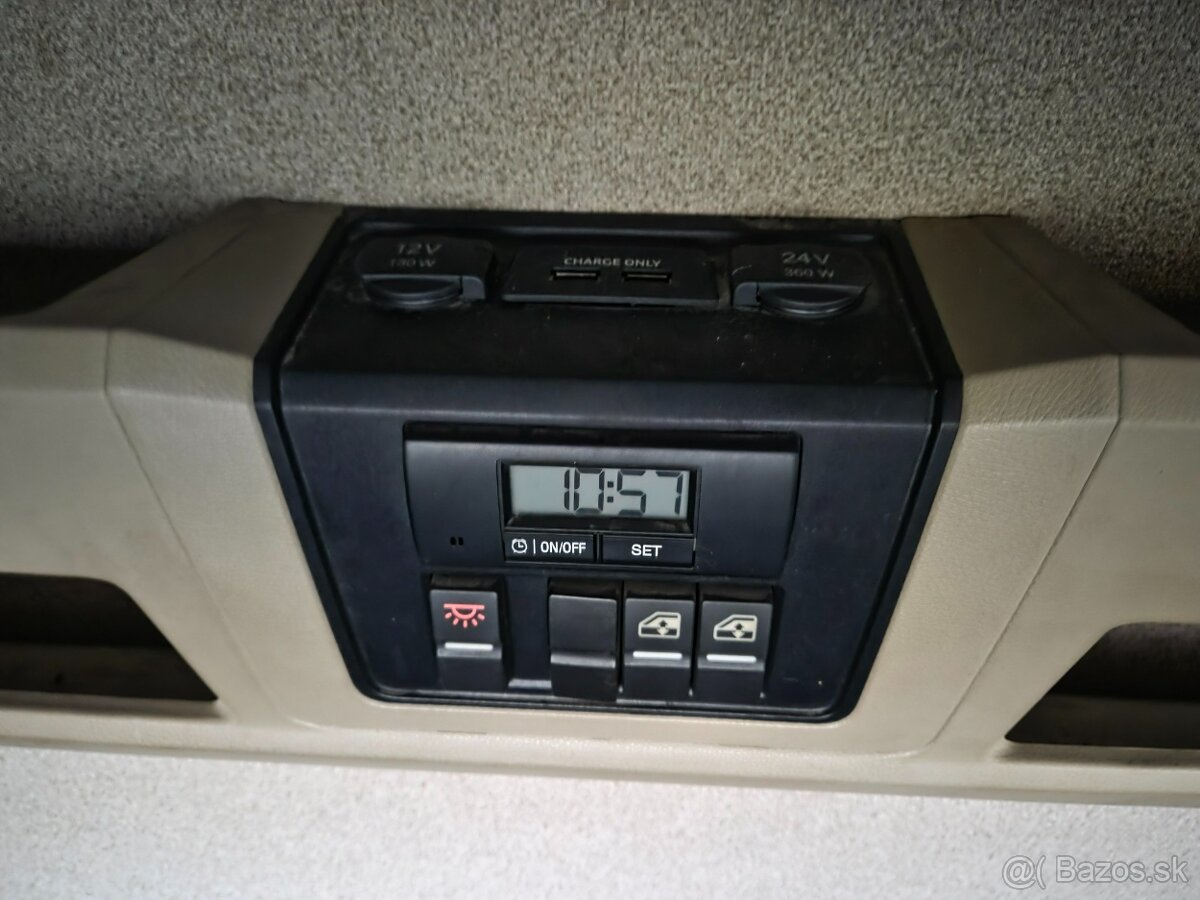 MAN TGX 33.500 6x4 MANUAL RETARDER iba 258tkm - 15