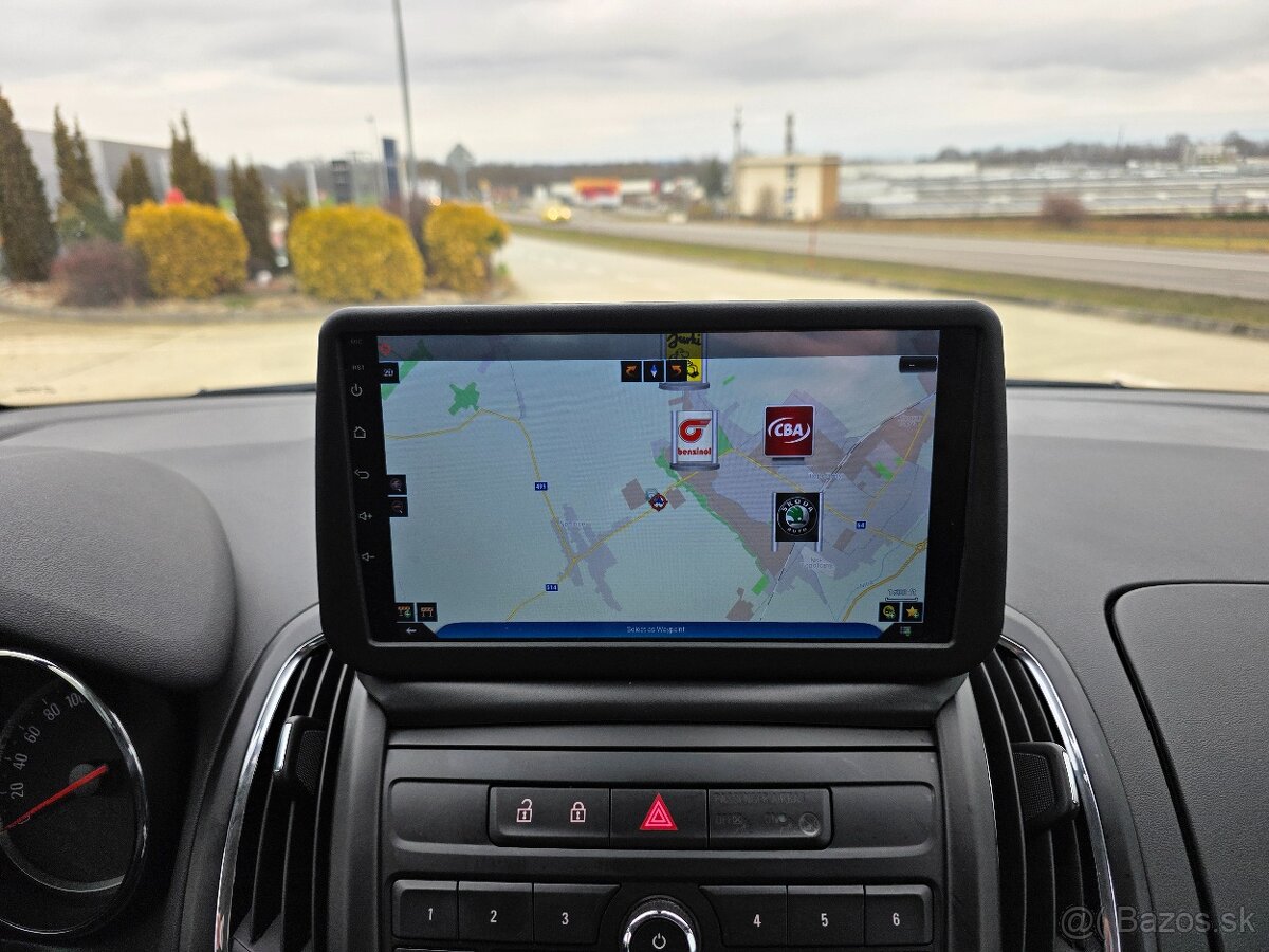 Opel Zafira 1,4benzín 2012 - 15