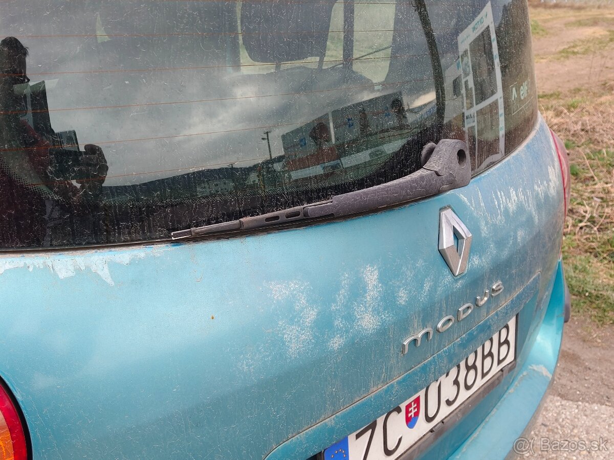 Renault Modus 1.5 dCi • 2004 • 60 kW • 140tis KM • - 15