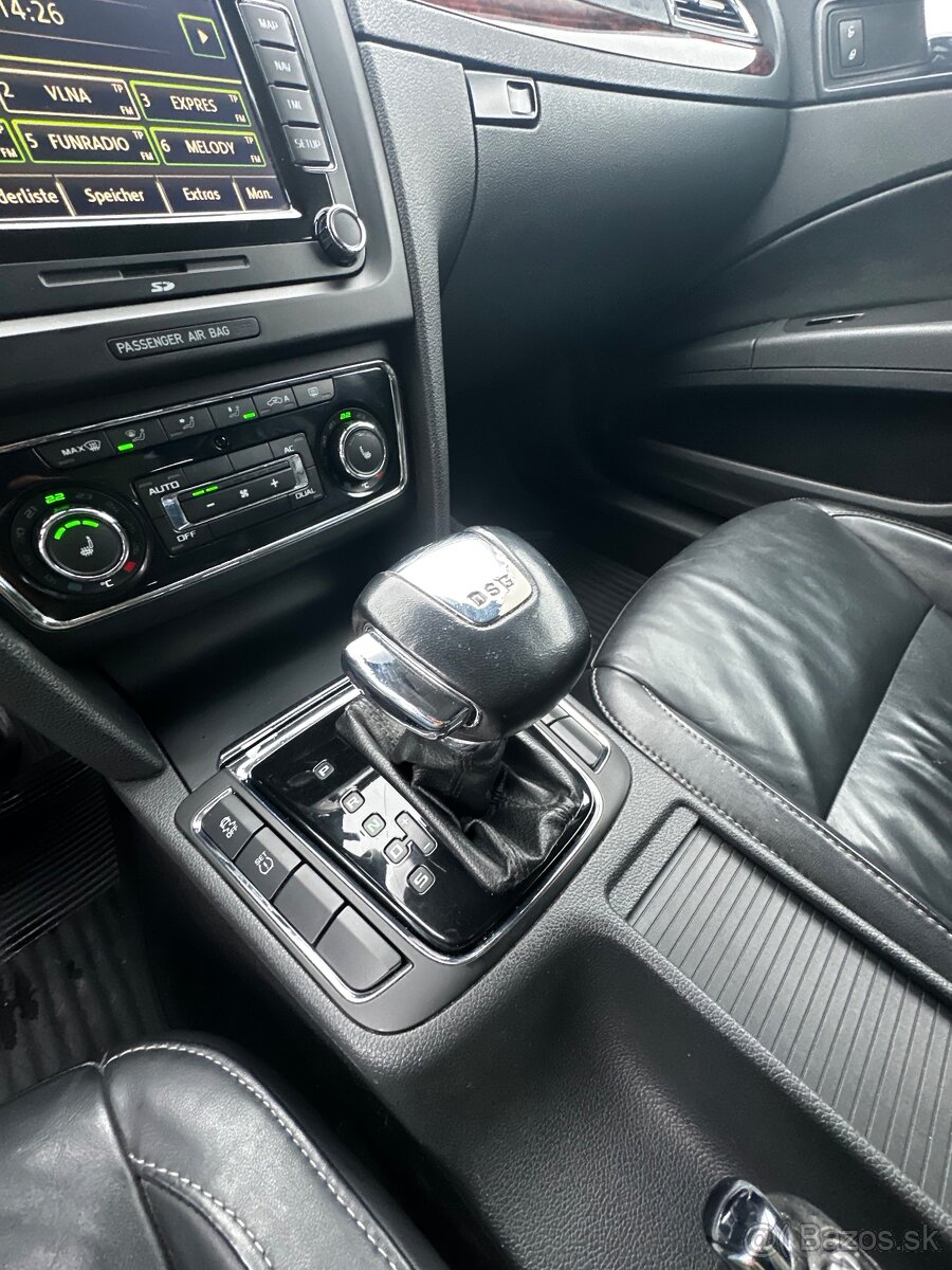 Škoda Superb Combi 2.0 TDi Elegance DSG - 15
