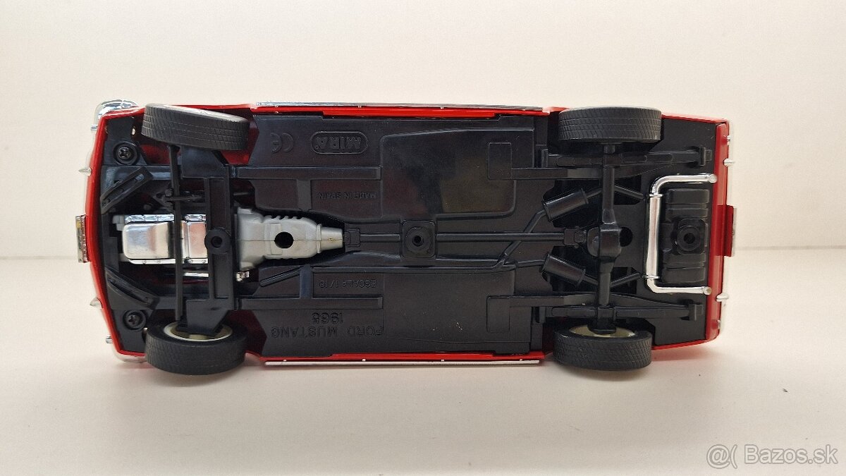 1:18 FORD MUSTANG 1965 - 15