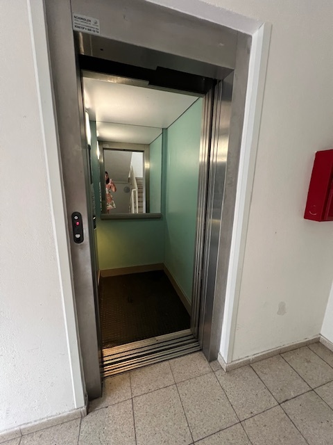 3 izb. byt v Lamači, HEYROVSKÉHO ul. - 15