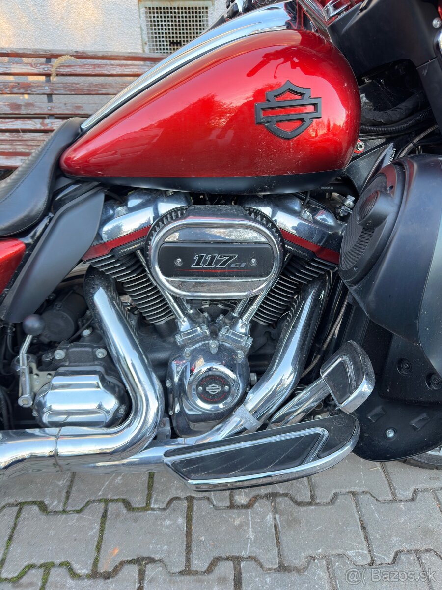 Harley Davidson Street glide CVO - 15