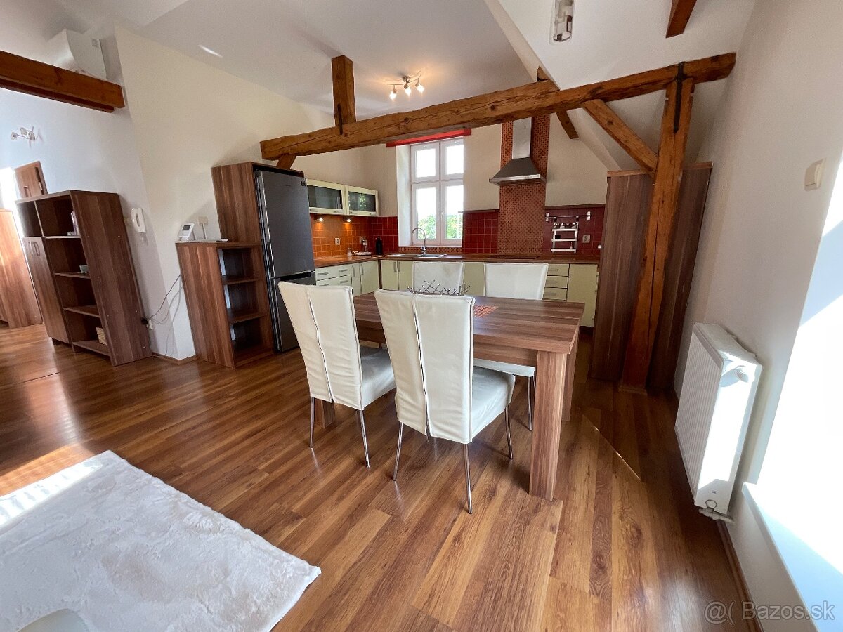 Prenajmem 3 izbový byt v širšom centre mesta - 15