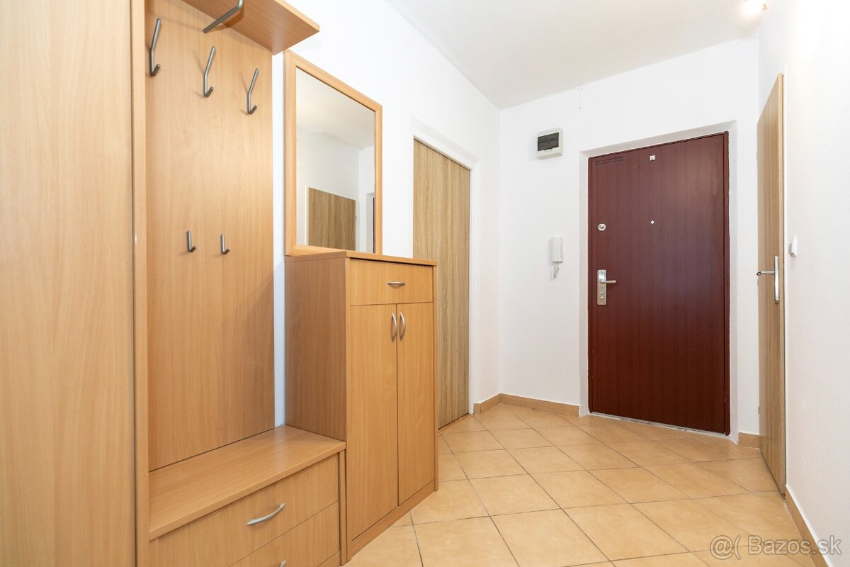 Zvolen, Lipovec - 3i byt, zariadený a zrekonštruovaný - 15