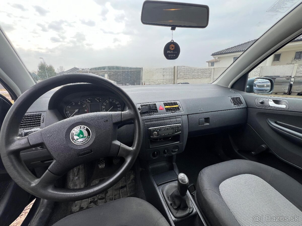 Predám Škoda Fabia Combi 1,2 benzín - 15