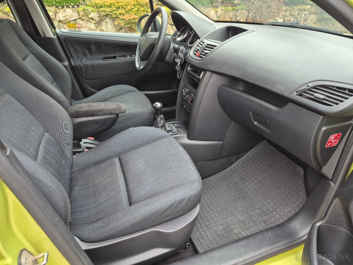 Peugeot 207 1.4 benzin - 15