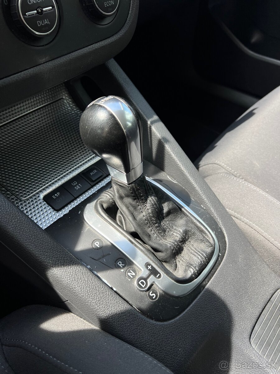 Golf 5 R32 4Motion DSG – 3.2 VR6, TOP stav, servis. história - 15