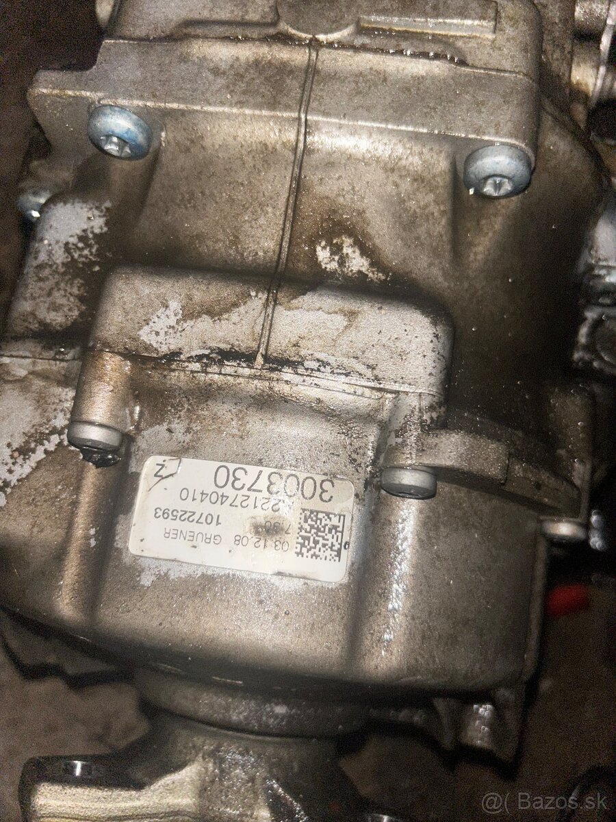 Mercedes w204 combi 4x4 320cdi - 15