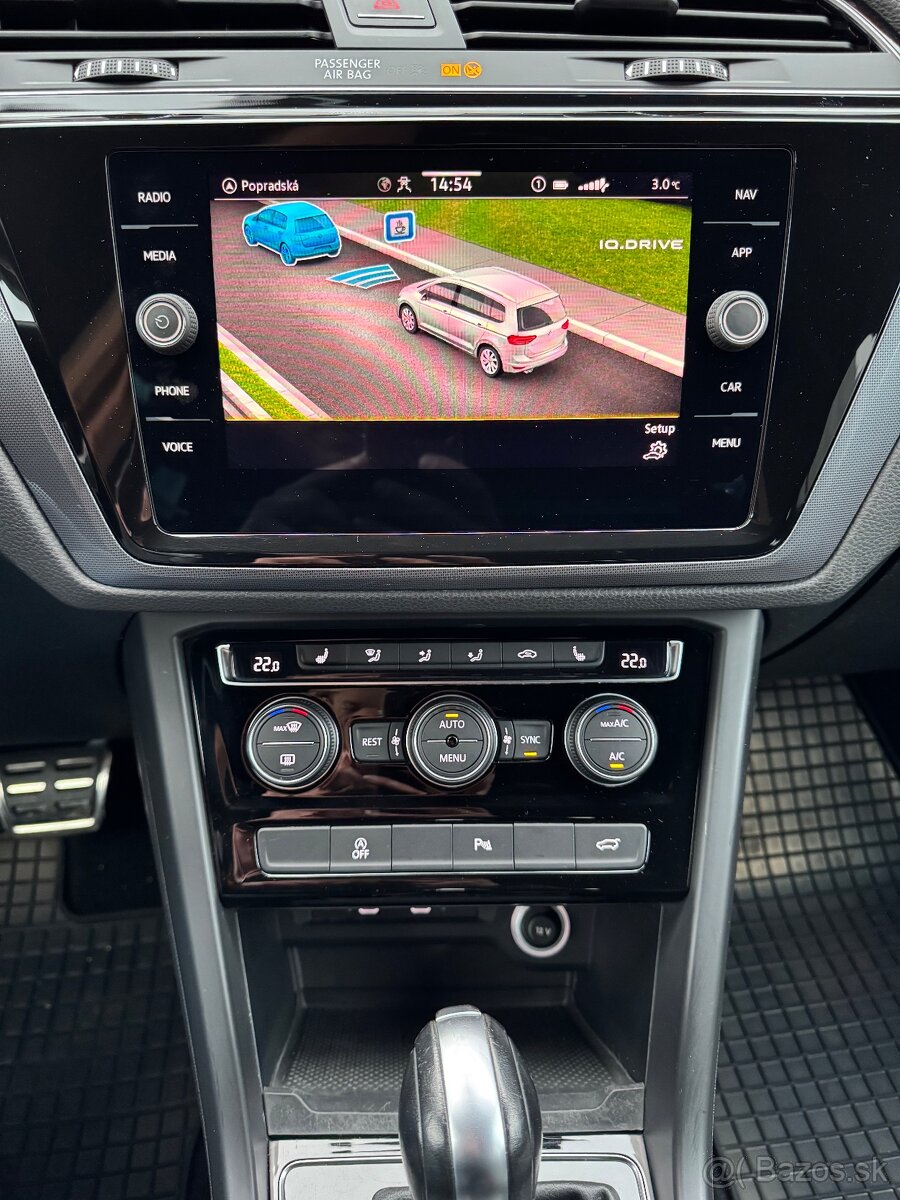 Volkswagen Touran HL R-line 2.0 TDI DSG - 15