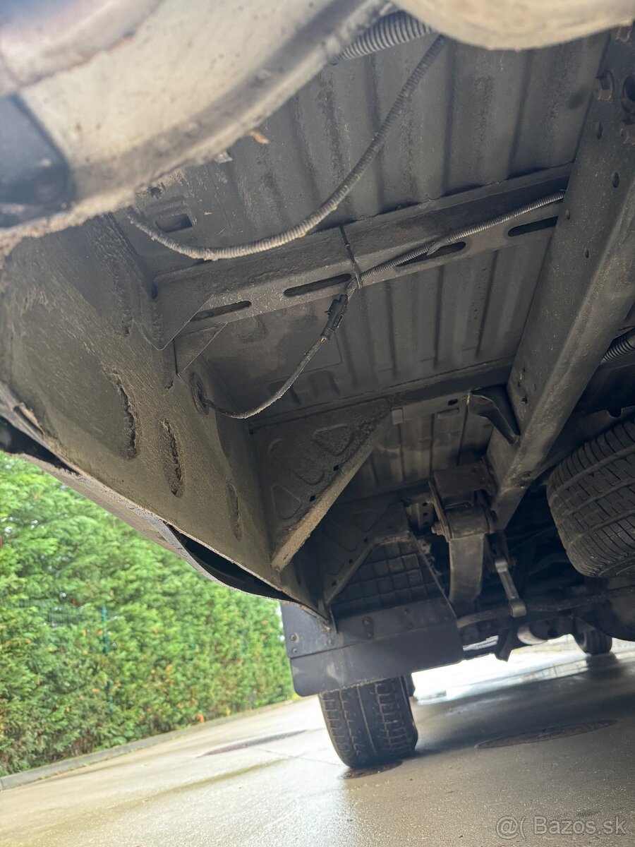 Iveco dodávka do 3,5t dĺžka 6,9m,typ motora:F1CE3481K B - 15