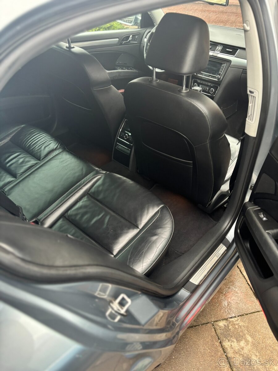 Predám Škoda Superb 2.0 TDi DSG L&K - 15