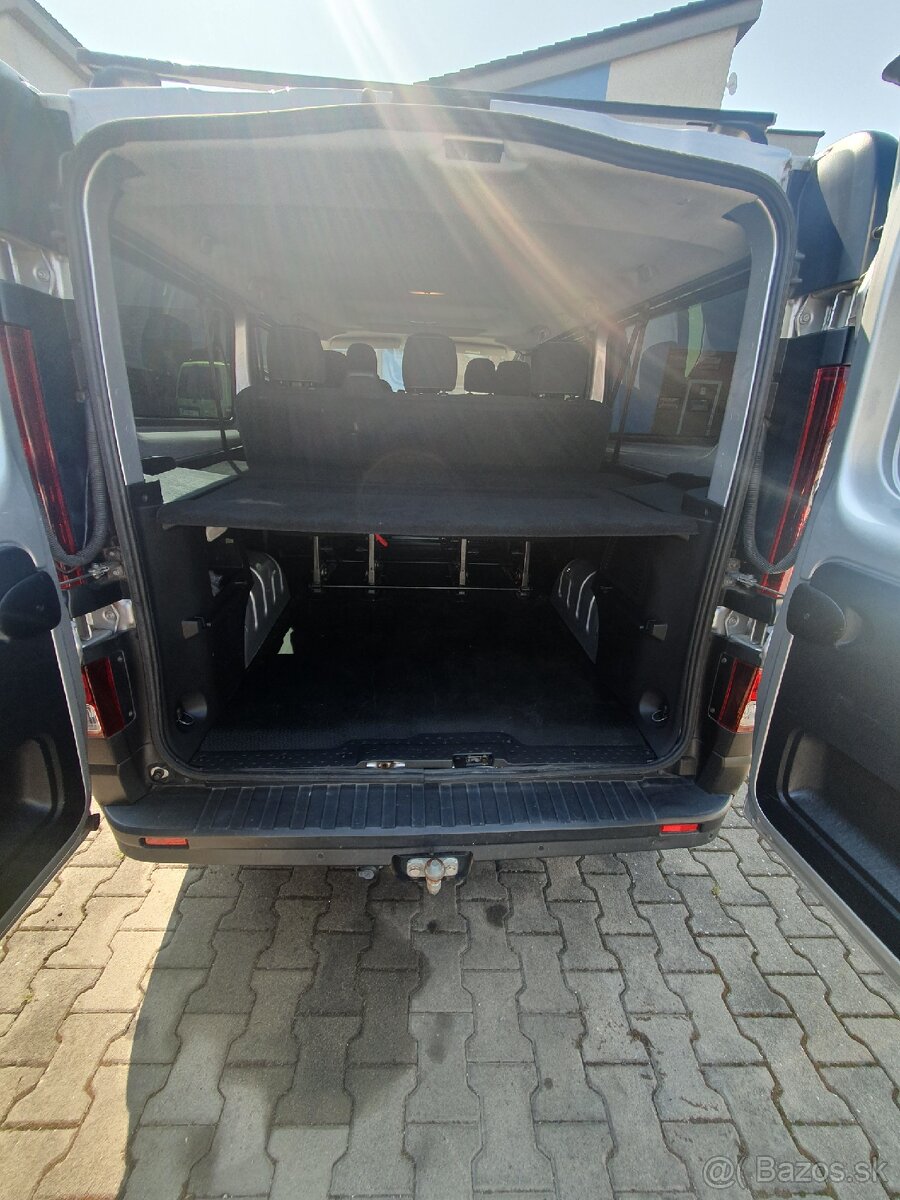Renault Trafic 1,6dci - 8 miestny - 15