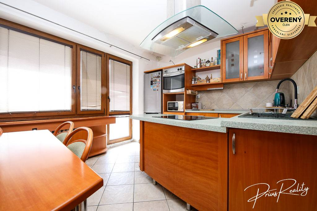 ZNÍŽENÁ CENA Veľkometrážny 3-izbový byt, 105m2, Trenčín - 15