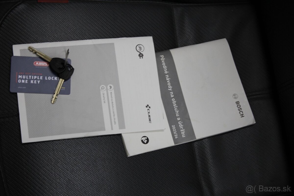 CUBE STEREO HYBRID 140 HPC RACE 750 2023 - 15