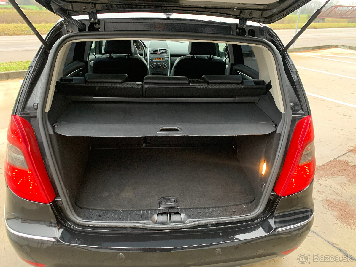 Mercedes - Benz A 180 CDi - 15