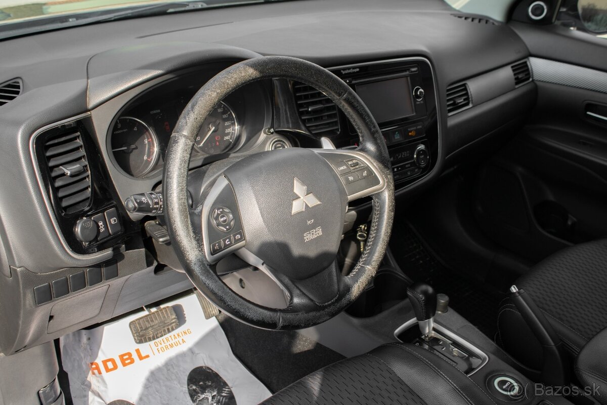 Mitsubishi Outlander 2.2 DI-D 2015 - 15