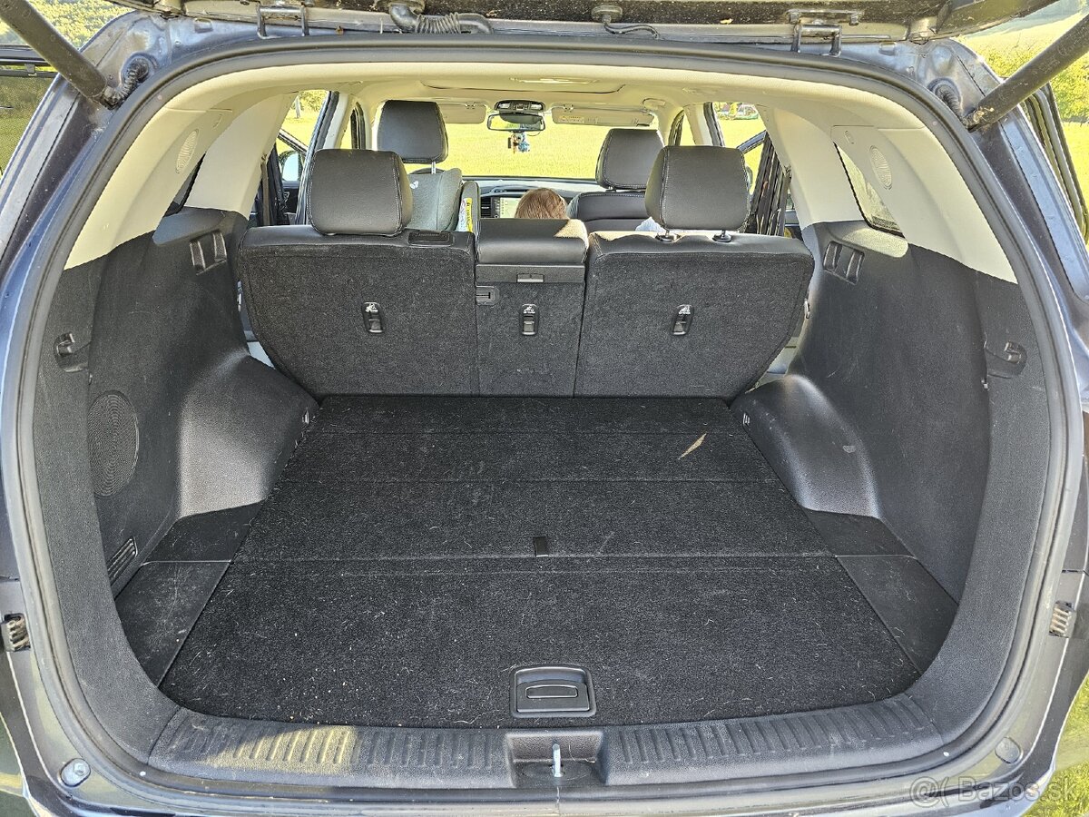 Kia Sorento 2016 2,2CRDI 4x4 šedá tm.metalíza, AUTOMAT - 15