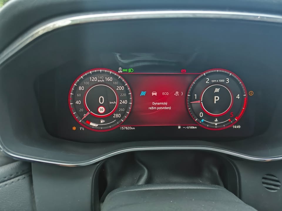 Jaguar f-pace 2.0d i4 d165 mhev s awd a/t - 15