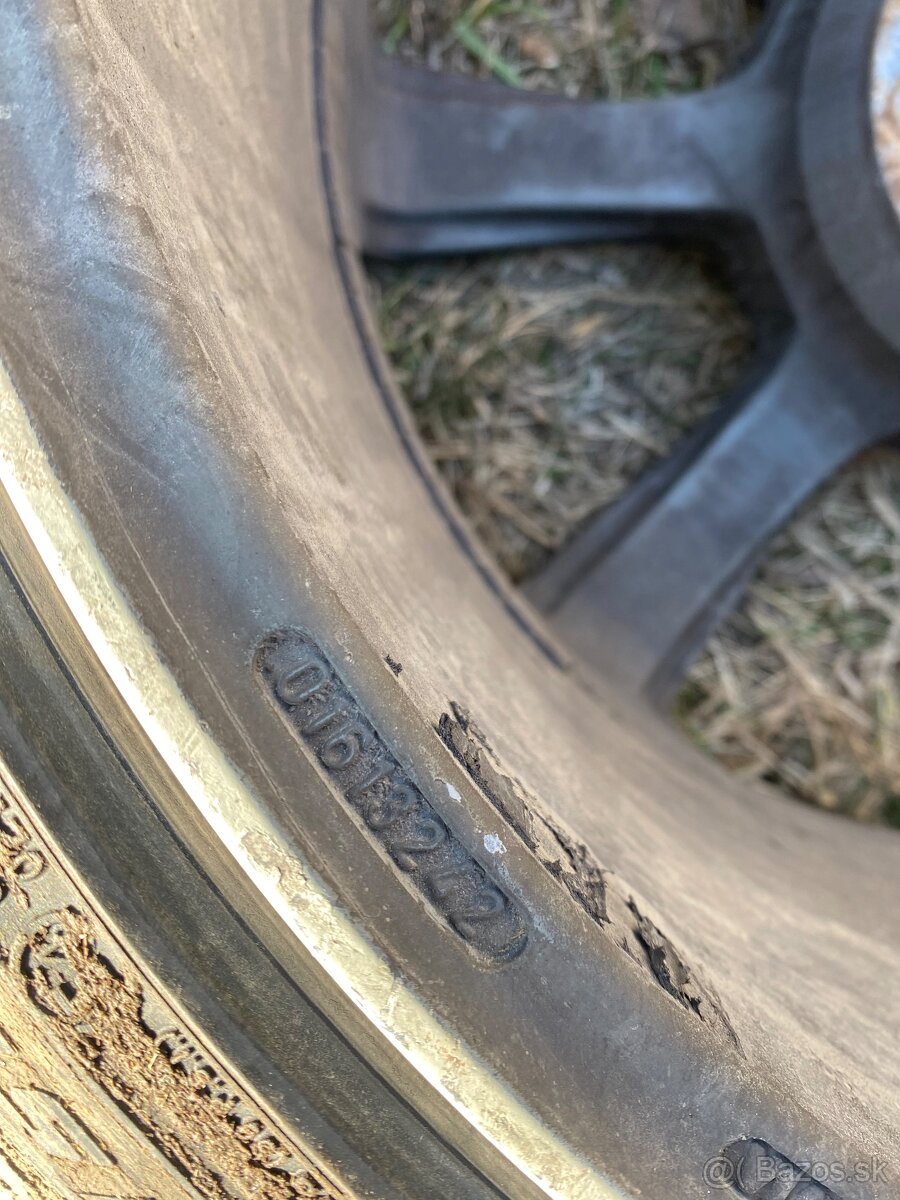 Zimný set alu + pneu OZ R18 dvojrozteč 5x100, 5x112 ET 35 - 15