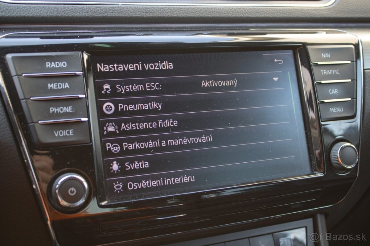 Škoda Superb Combi 2.0 TDI DSG 140kW - 15