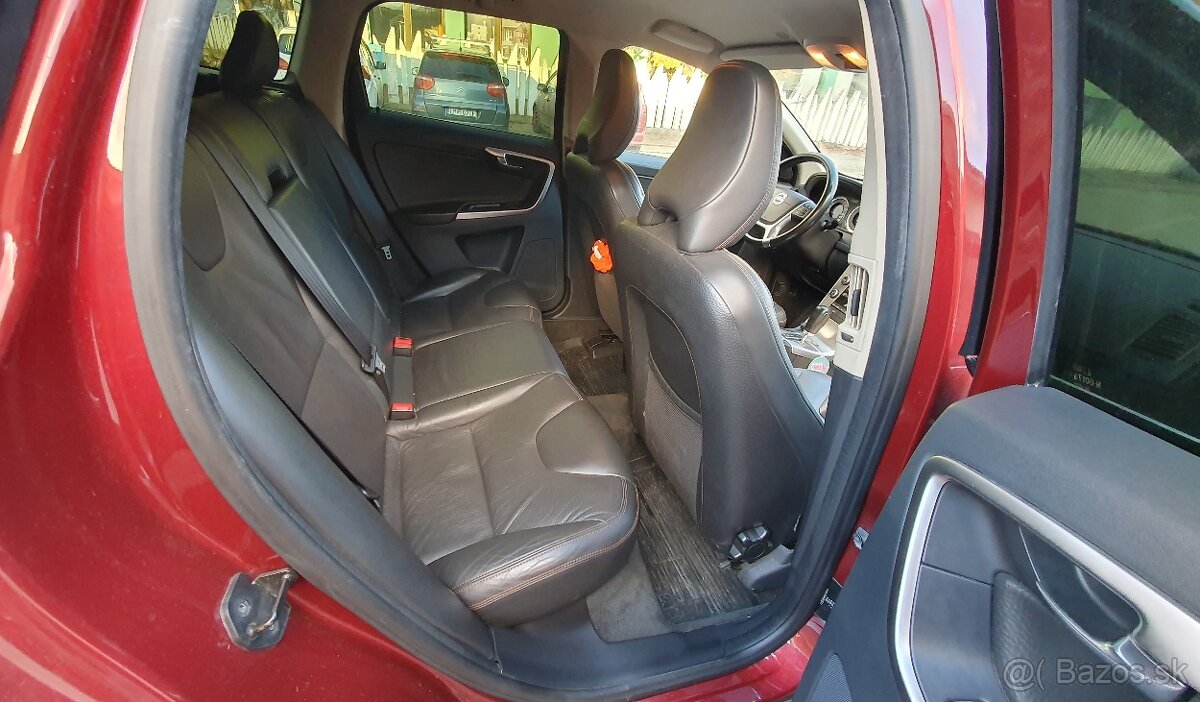 Volvo XC60 - 15