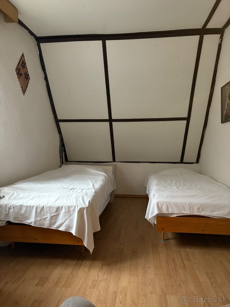 Predam chatu Svaty Jur - 15