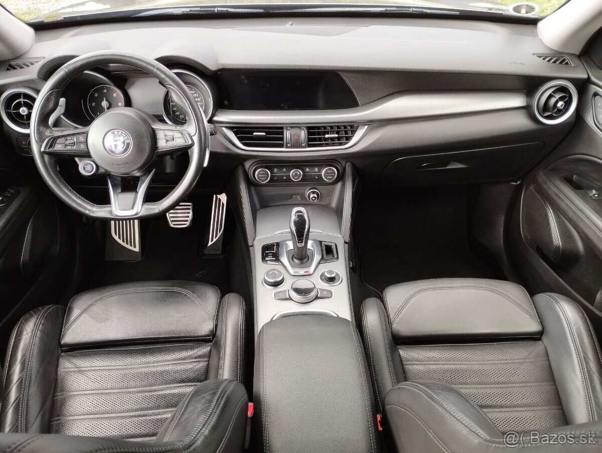 Alfa Romeo Stelvio Veloce 2.2 154kw Q4 FACELIFT - nepojízdné - 15