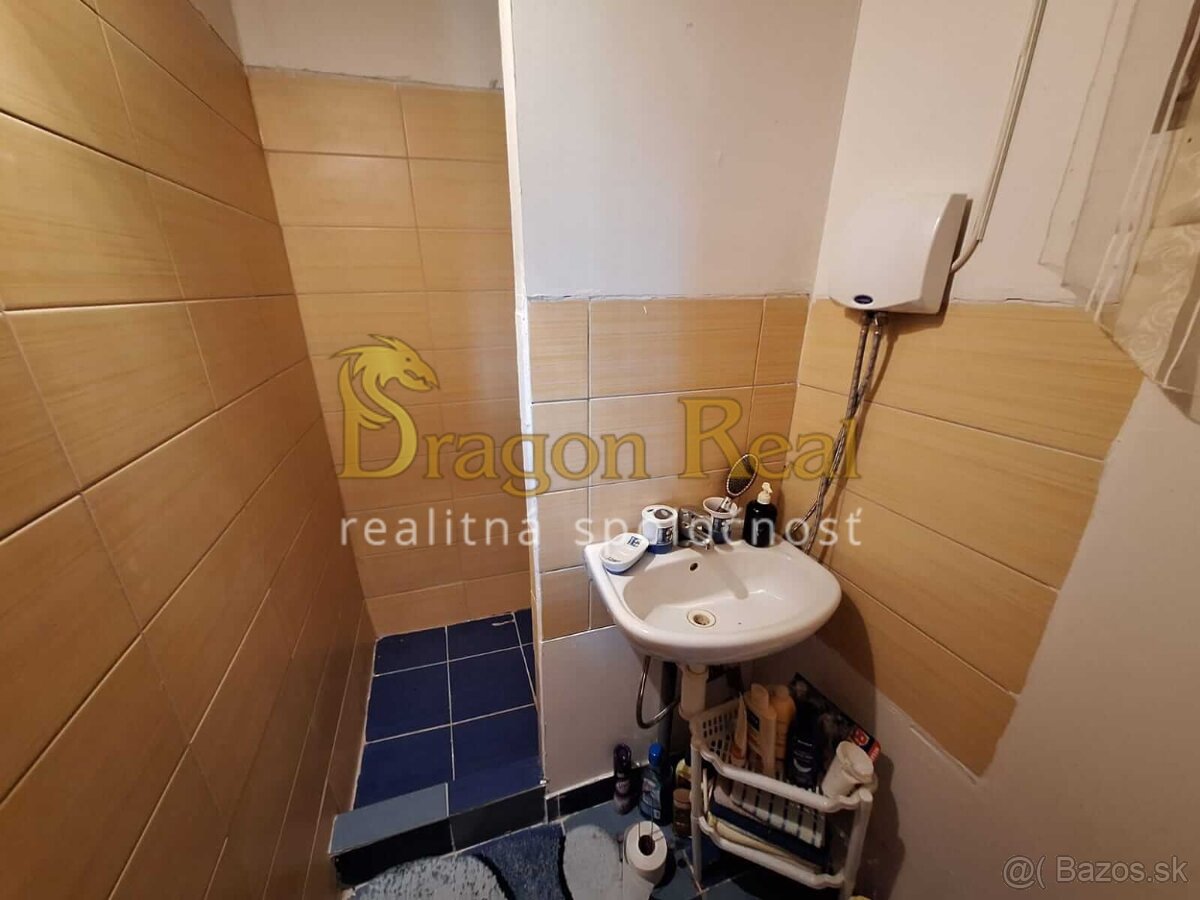 PREDAJ – Rodinná chata s 2 samostatnými jednotkami – KALUŽA - 15