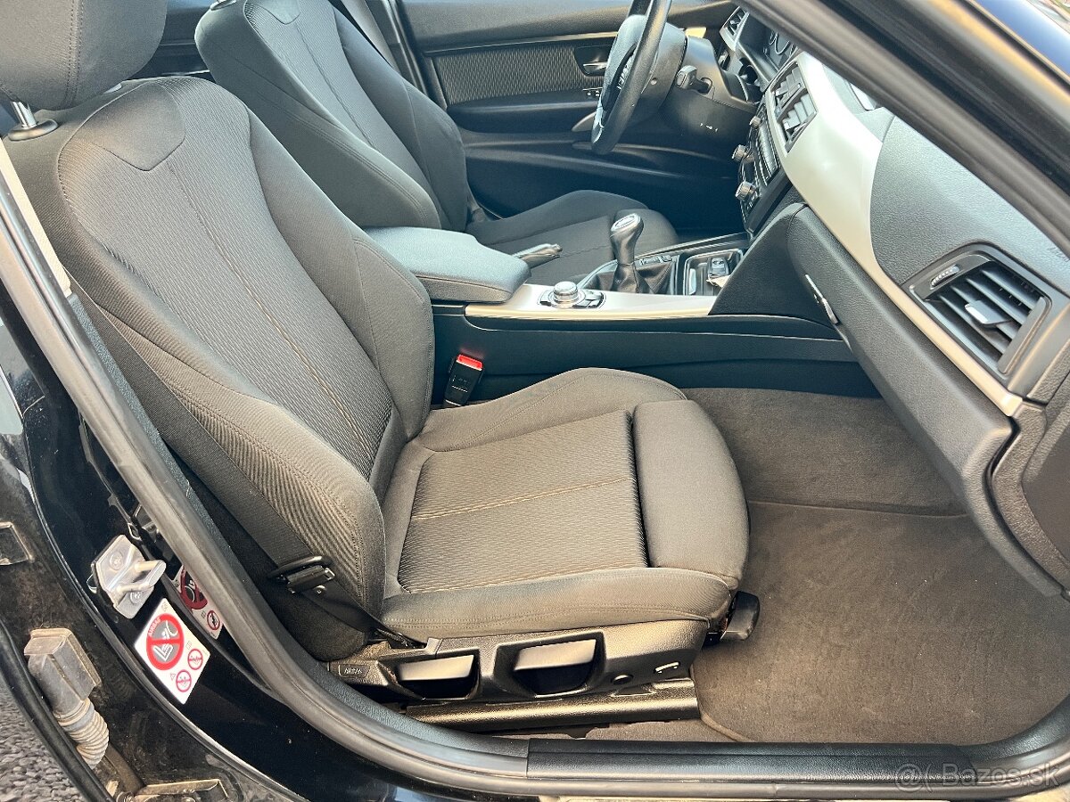 BMW 318d RADA 3 105kW KOMBI 2015 - 15